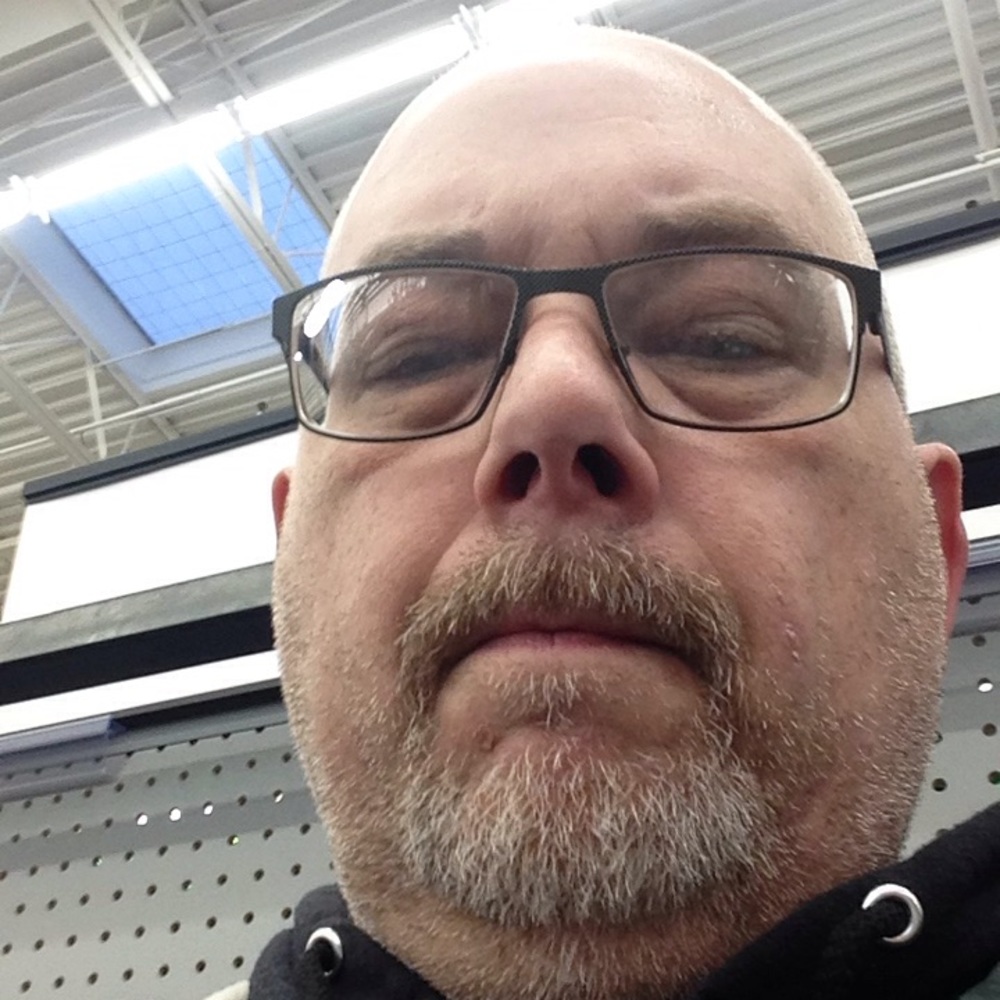 Meet your Posher, Mike